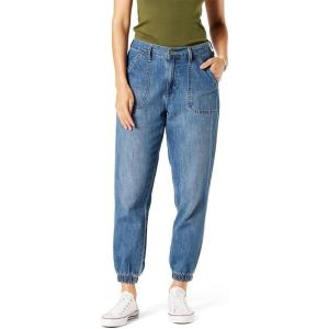 imageLevi Strauss Signature Gold Womens MidRise Jogger Available in Plus SizeSky Valley