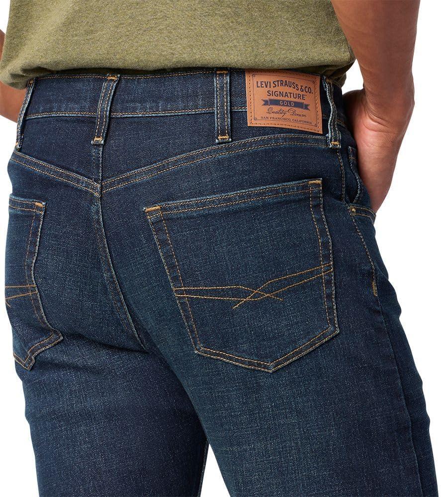 imageSignature by Levi Strauss ampamp Co Gold mens Bootcut Fit JeansMidnight Maverick